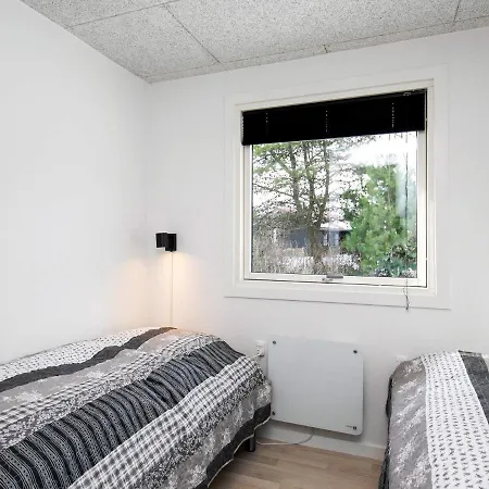 Semesterbostad Three-bedroom Holiday In 35 Blåvand